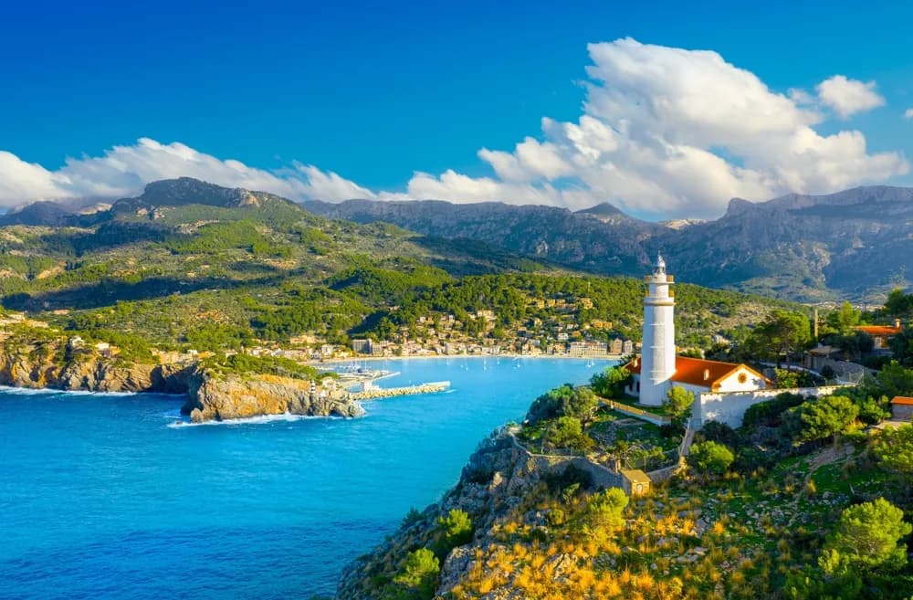 Majorka co warto kupić: unikaty, które zachwycą każdego turystę