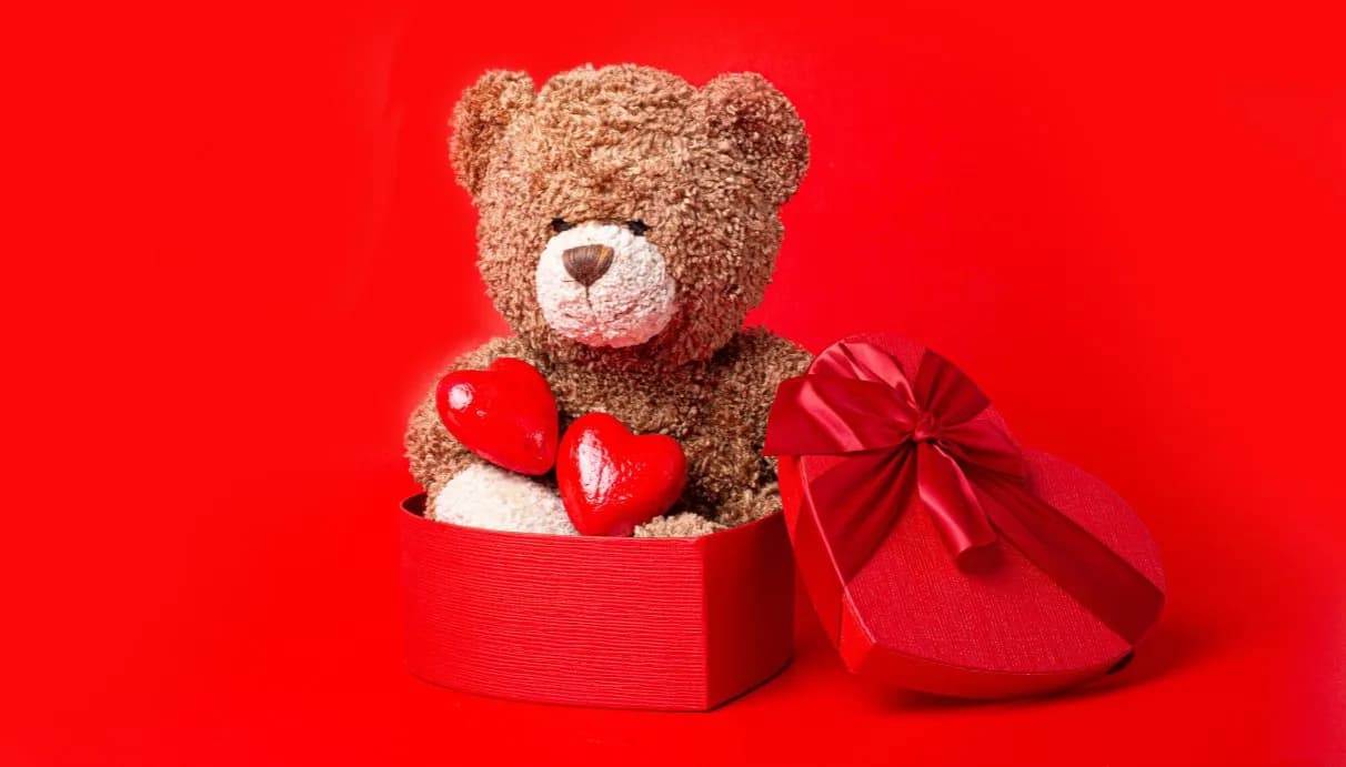 Najlepsze pomysły na to, co dać na walentynki, które zachwycą ukochaną osobę