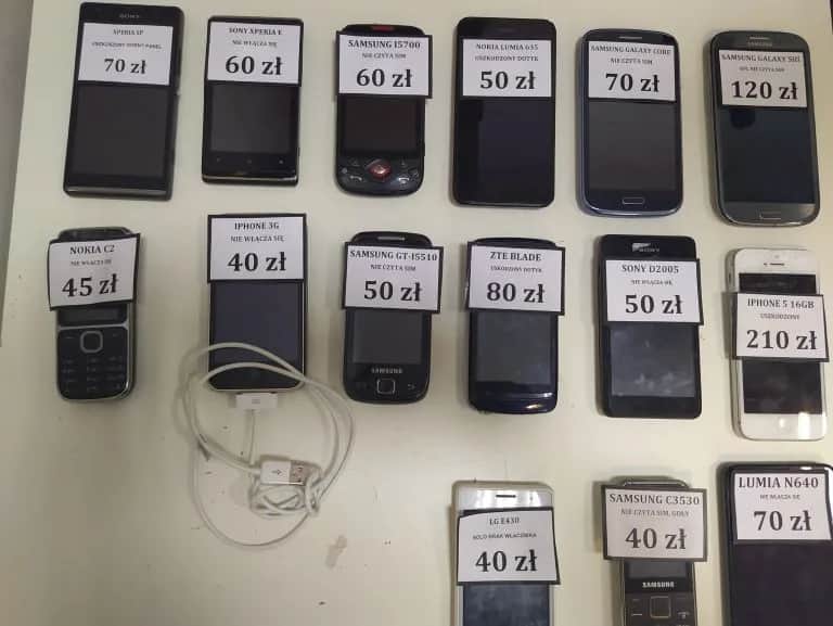 Czy lombard przyjmie uszkodzony telefon? Sprawdź, co warto wiedzieć